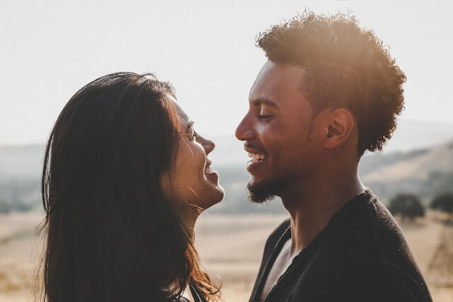 10 Signs You're In A Fantasy Relationship and How to Let it Go